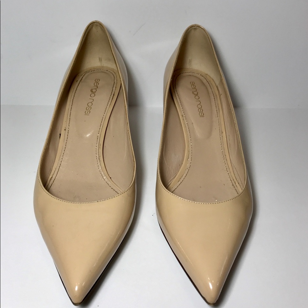 Sergio Rossi Nude Tan Patent Leather Low Pump 38EU